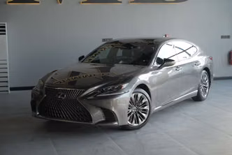 Lexus LS 500 V