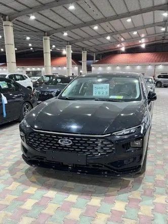 Ford Taurus VIII