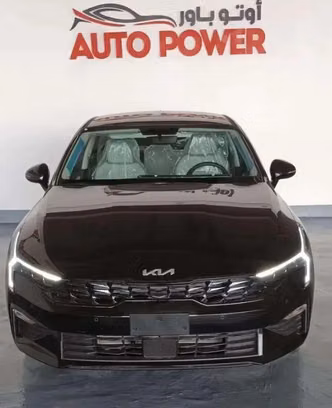 Kia K5 ثالثاً فيس ليفت