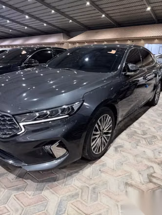 Kia K7 عملية فيس ليفت YG (II)