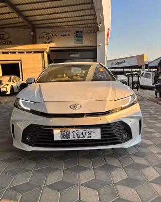 Toyota Camry التاسع (XV80)