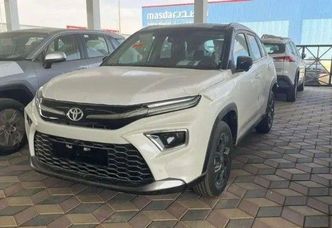 Toyota Urban Cruiser ثالثاً