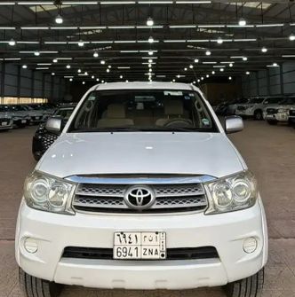 Toyota Fortuner I Рестайлинг