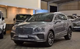 Bentley Bentayga أنا فيس ليفت
