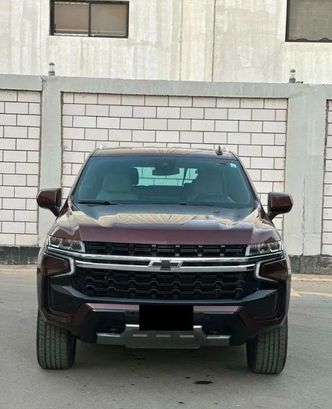 Chevrolet Suburban الثاني عشر