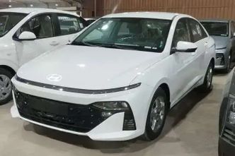 Hyundai Accent السادس (BN7)