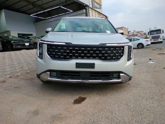 Kia Carnival فيس ليفت IV