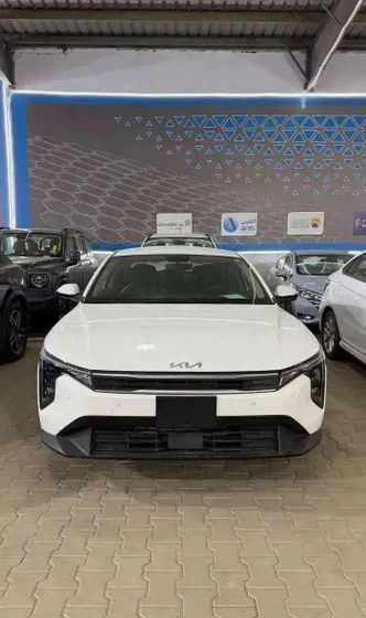 ⁦Kia K4⁩