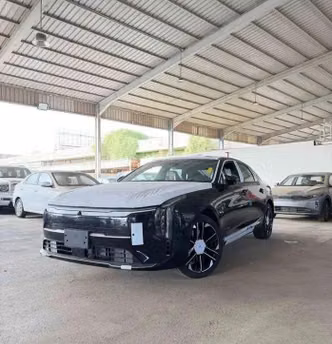Kia K8 أنا فيس ليفت