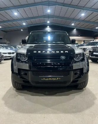 Land Rover Defender ثانياً