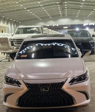 Lexus ES 250 فيس ليفت السابع