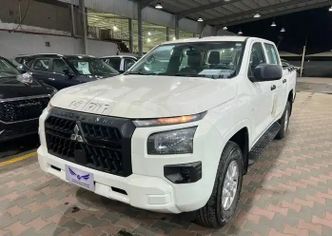 ⁦Mitsubishi L200 VI⁩