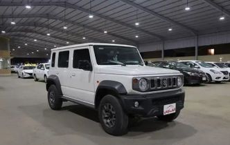 Suzuki Jimny رابعاً