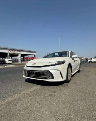 ⁦Toyota Camry IX (XV80)⁩