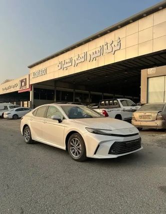 ⁦Toyota Camry IX (XV80)⁩