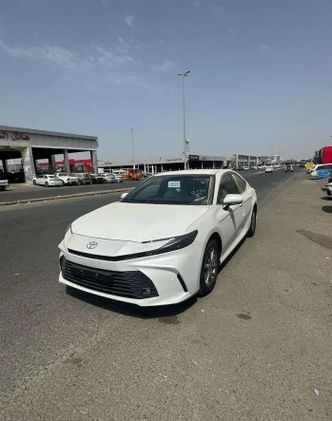 ⁦Toyota Camry IX (XV80)⁩