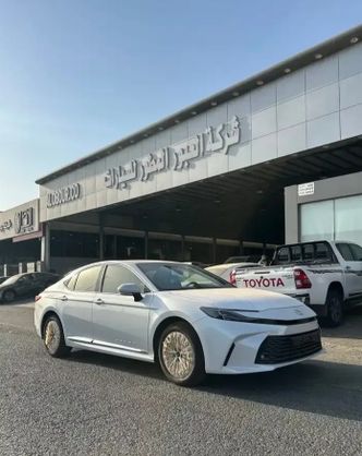 ⁦Toyota Camry IX (XV80)⁩