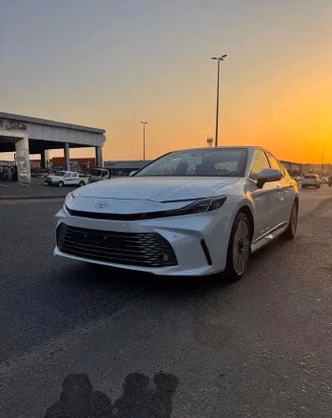 ⁦Toyota Camry IX (XV80)⁩