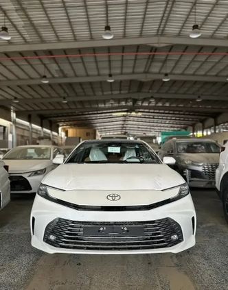 ⁦Toyota Camry IX (XV80)⁩
