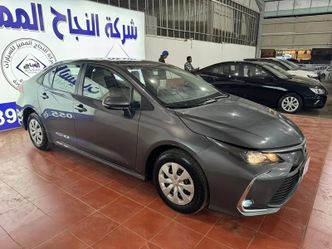 Toyota Corolla XII (E210)