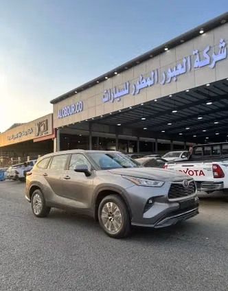 ⁦Toyota Highlander IV (U70)⁩