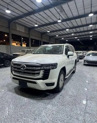 ⁦Toyota Land Cruiser 300 Series⁩