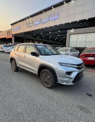 ⁦Toyota Urban Cruiser ثالثاً⁩