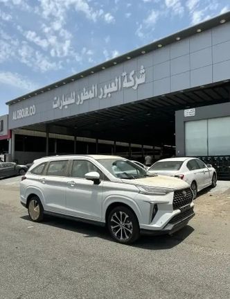 ⁦Toyota Veloz⁩