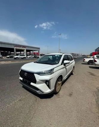 ⁦Toyota Veloz⁩