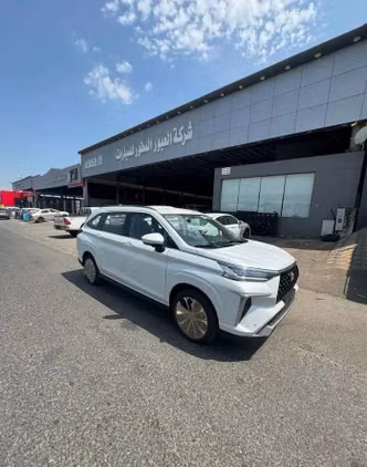 ⁦Toyota Veloz⁩