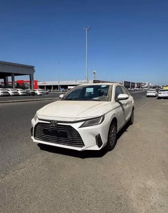 ⁦Toyota Yaris IV (AC100)⁩