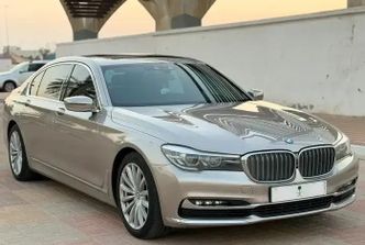 BMW 7 Series 740Li VI (G11/G12)