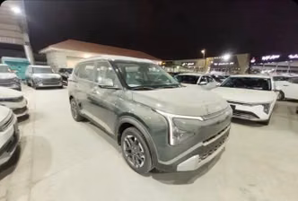 ⁦Kia Carens IV (كنتاكي)⁩