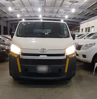 Toyota HiAce H300