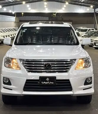Lexus LX 570 ثالثاً