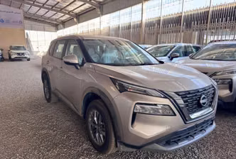 Nissan X-Trail IV (T33)
