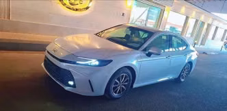 Toyota Camry IX (XV80)