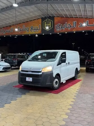 Toyota HiAce H300