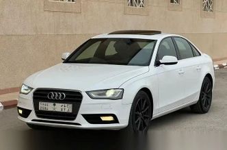Audi A4 عملية فيس ليفت IV (B8)