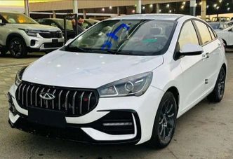 Chery Arrizo 5 المحترفون