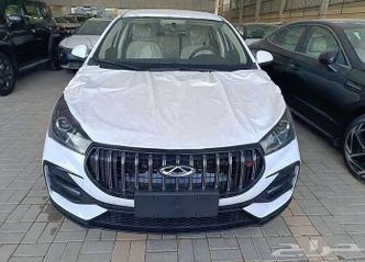 Chery Arrizo 5 المحترفون