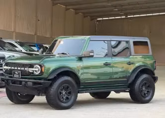 Ford Bronco سادساً