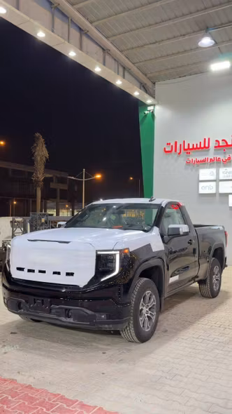 GMC Sierra فيس ليفت IV