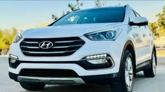 Hyundai Santa Fe ثالثاً فيس ليفت