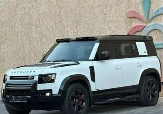 Land Rover Defender ثانياً