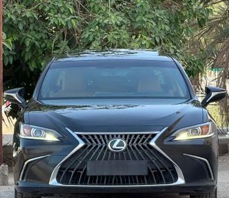 Lexus ES 300h VII (XZ10) Facelift