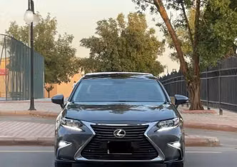 Lexus ES VI (XV60) Рестайлинг