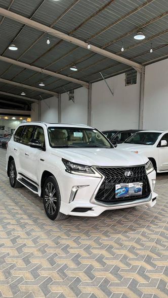 Lexus LX 570 III Facelift 2