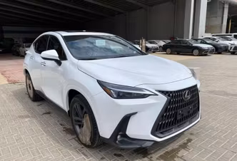 Lexus NX 350 ثانياً