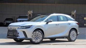 ⁦Lexus RX V⁩